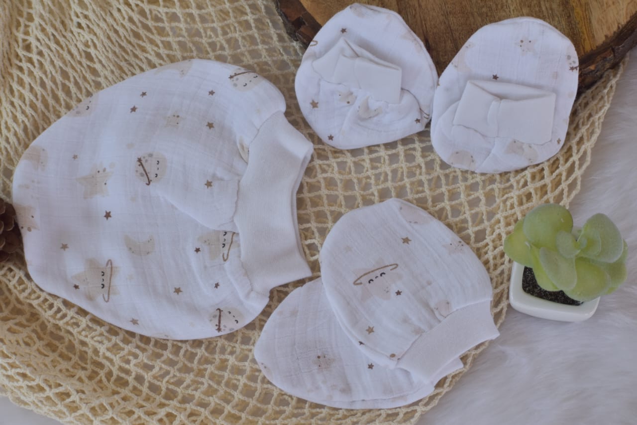 Mittens, caps & Booties - Galaxy